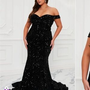 Elegant green Sequin Off-Shoulder Gown